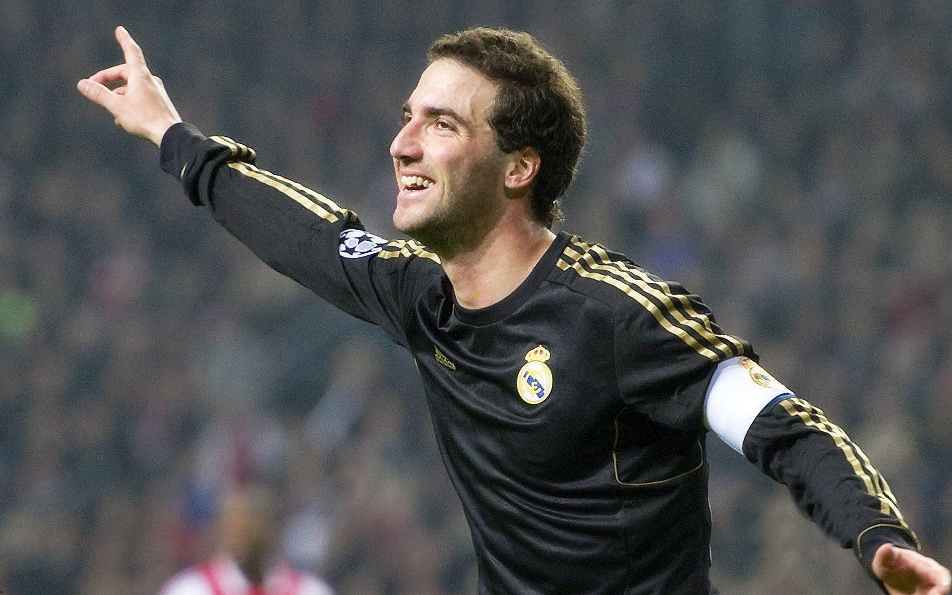 皇马冬季转会窗放弃帕斯回购权,球员回归计划陷入停滞